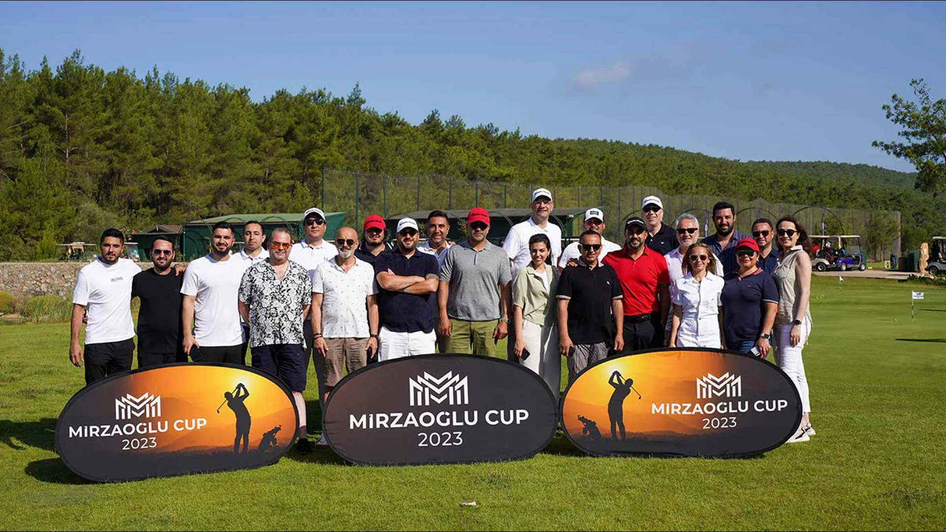 Dünyada ilk kez pırlanta taş ödüllü golf turnuvası